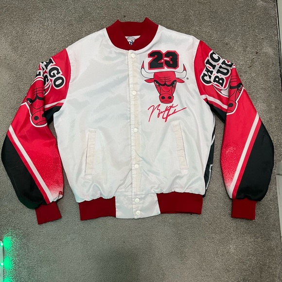 MICHAEL JORDAN JACKET - Picture 2 of 2